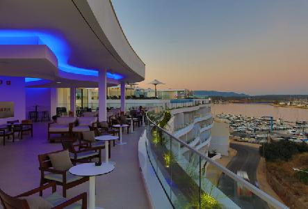 Jupiter marina hotel couples spa portugal