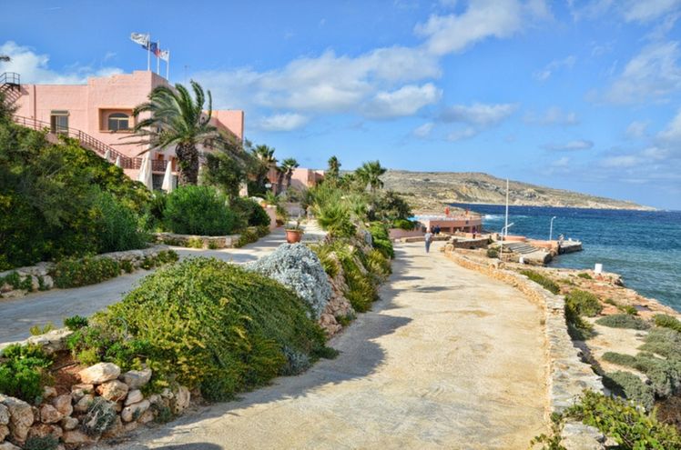 Comino Hotel & Bungalows Malta | Holidays to Malta | 2BookaHoliday