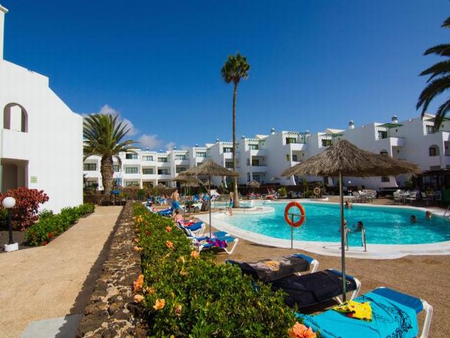 Club Siroco Aparthotel Lanzarote | Holidays to Canary Islands ...